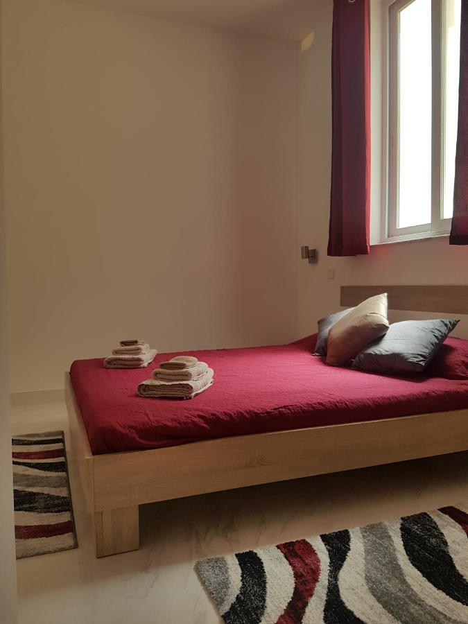 Ac1- Prime Location 3 Bedroom Apt In St.Julian'S San Giuliano Esterno foto